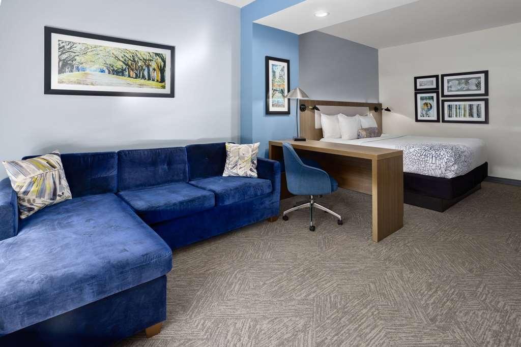 La Quinta Inn & Suites By Wyndham Locust Grove Rom bilde