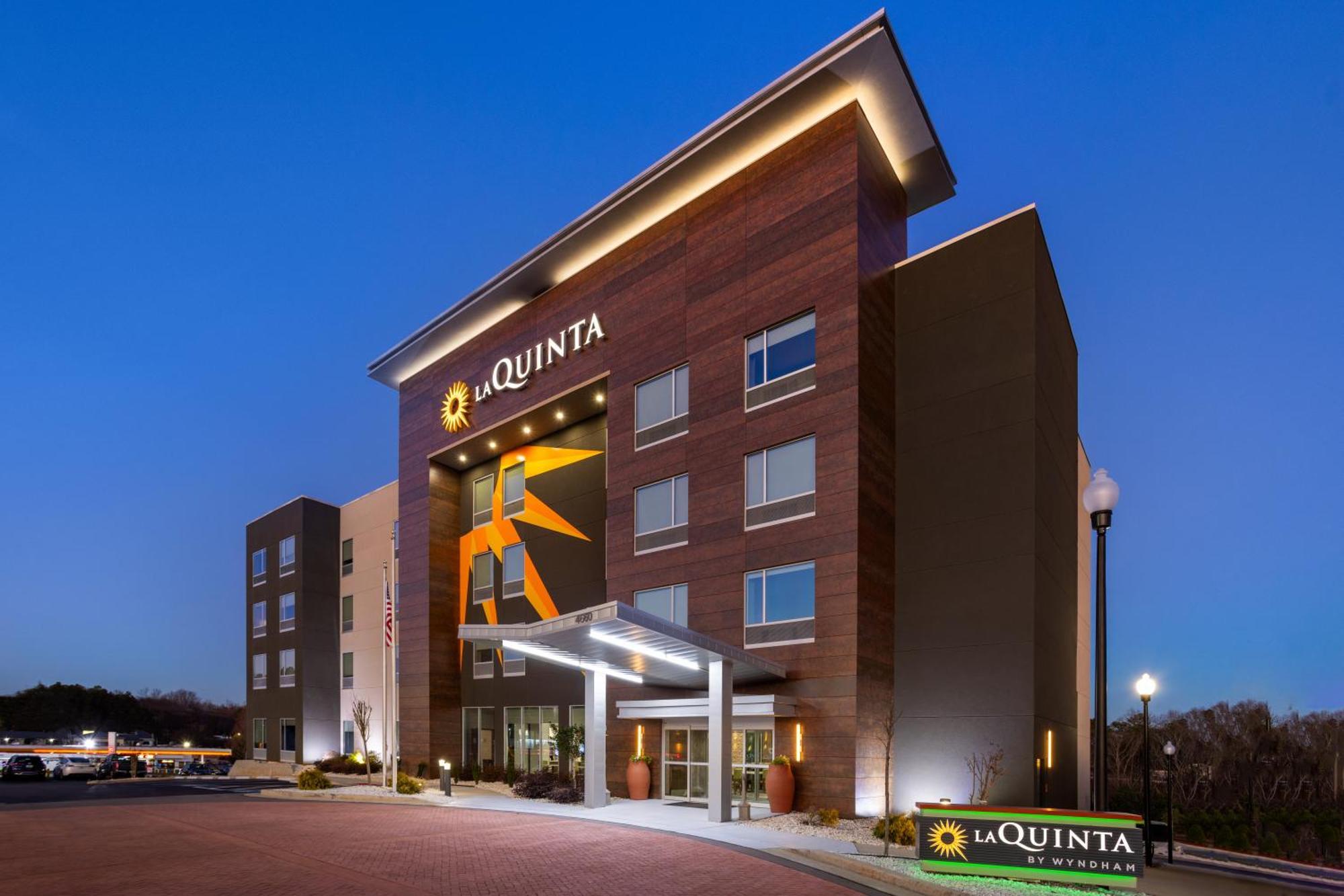 La Quinta Inn & Suites By Wyndham Locust Grove Eksteriør bilde