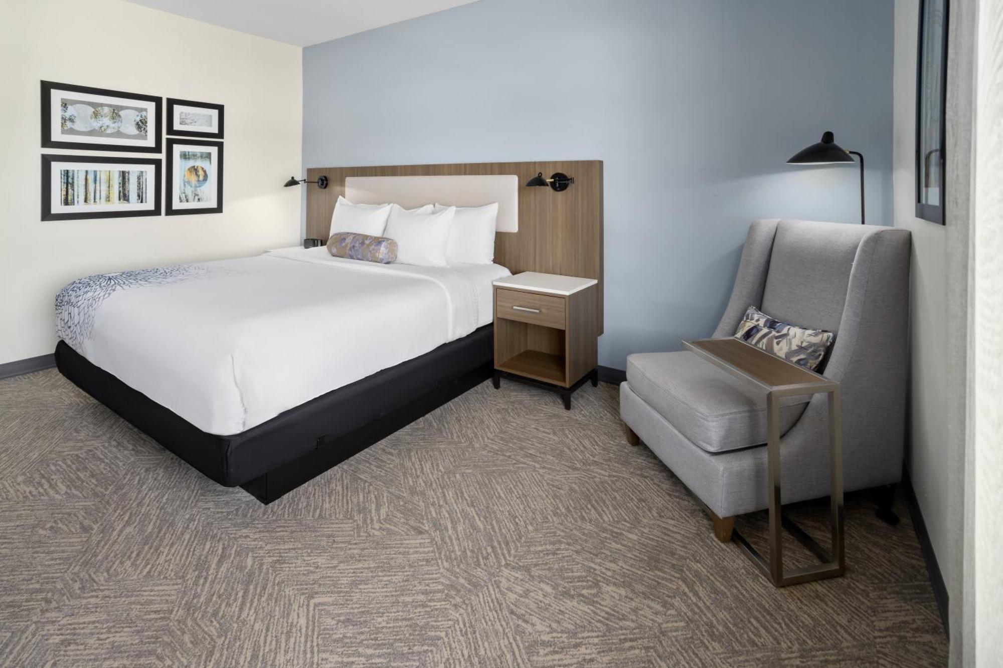 La Quinta Inn & Suites By Wyndham Locust Grove Eksteriør bilde